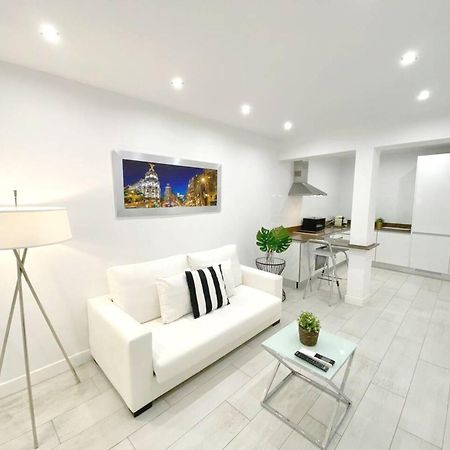 Apartamento De Diseno En Plaza Mayor Madrid Luaran gambar