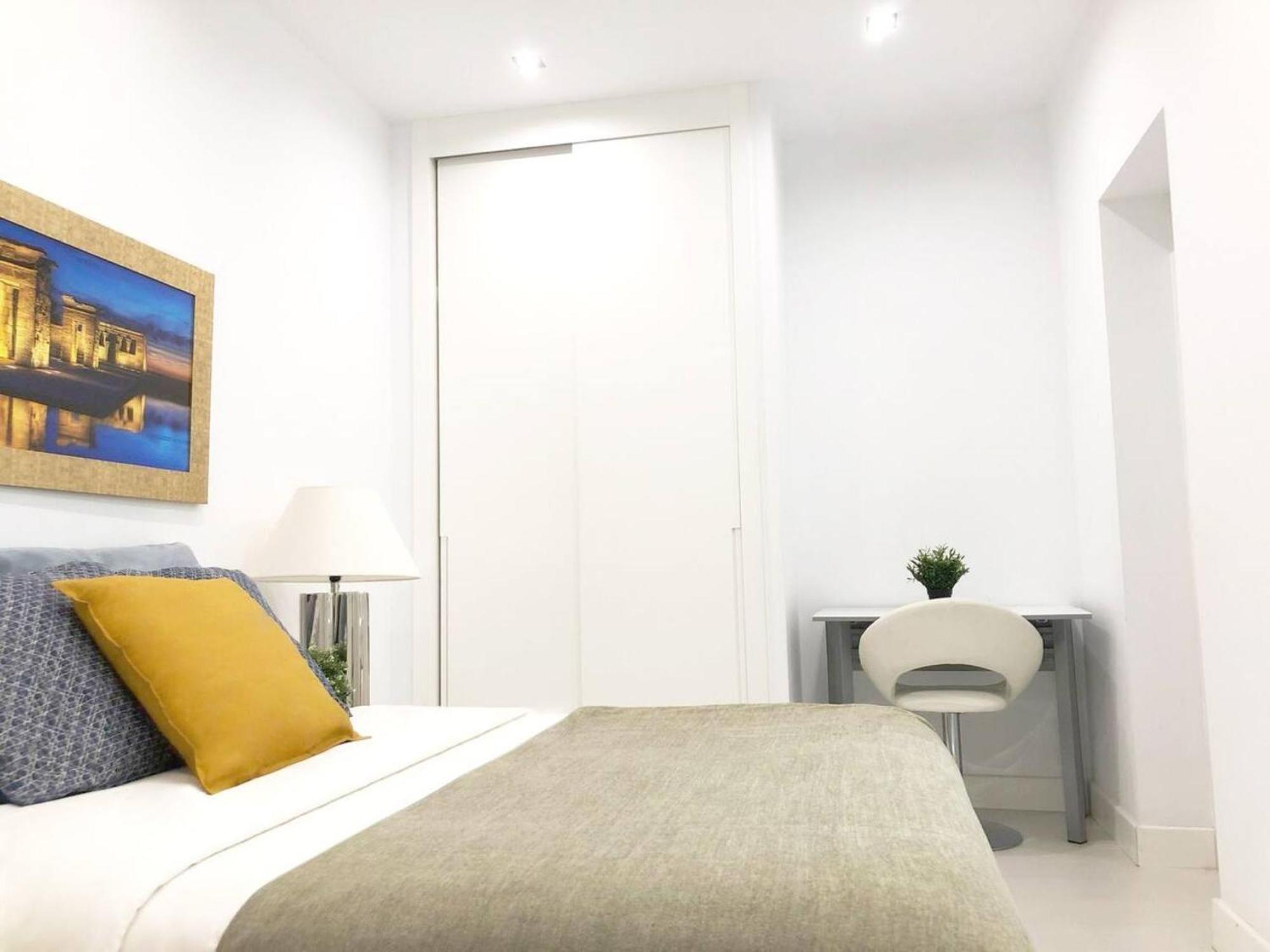 Apartamento De Diseno En Plaza Mayor Madrid Luaran gambar