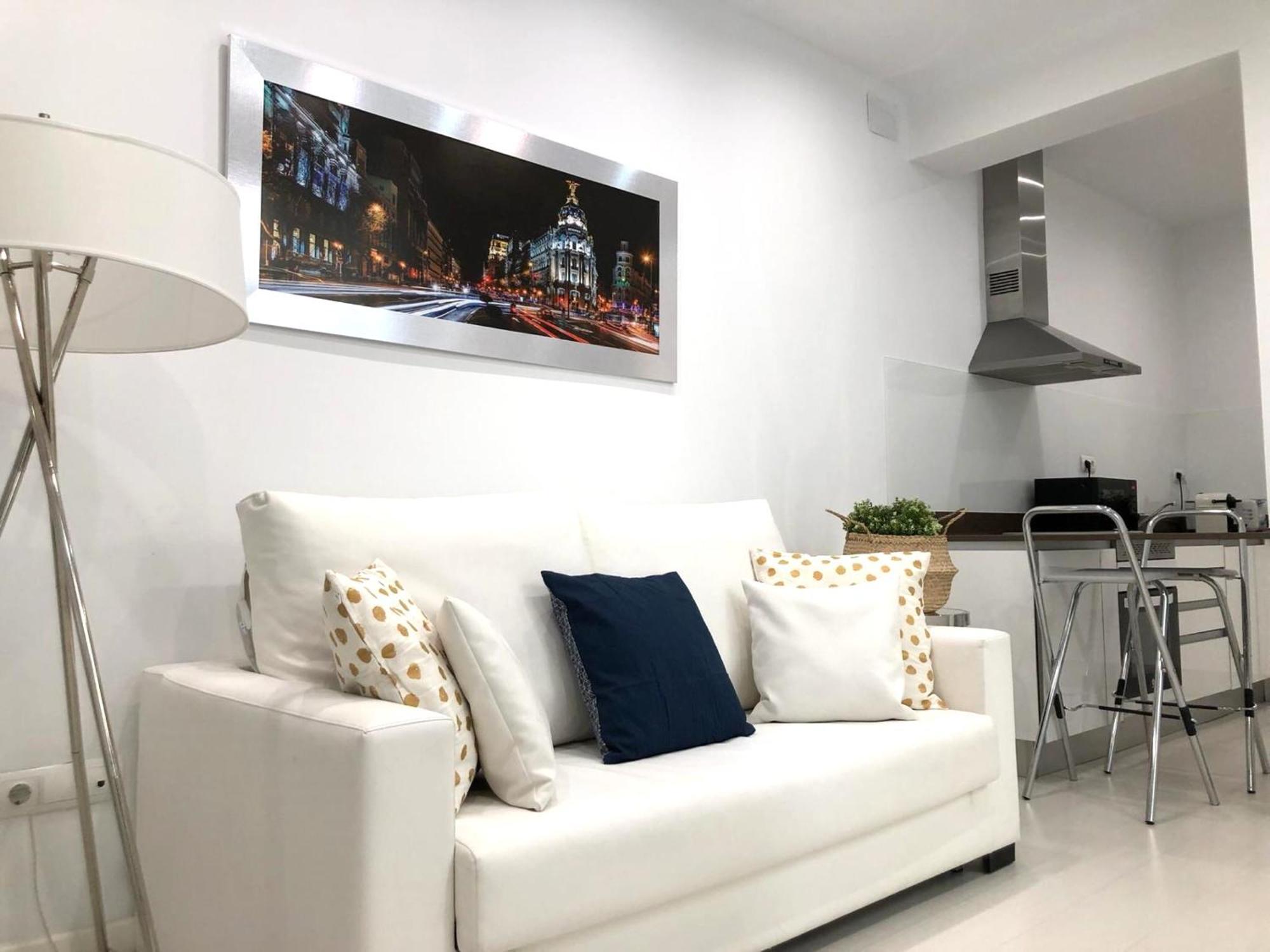 Apartamento De Diseno En Plaza Mayor Madrid Luaran gambar