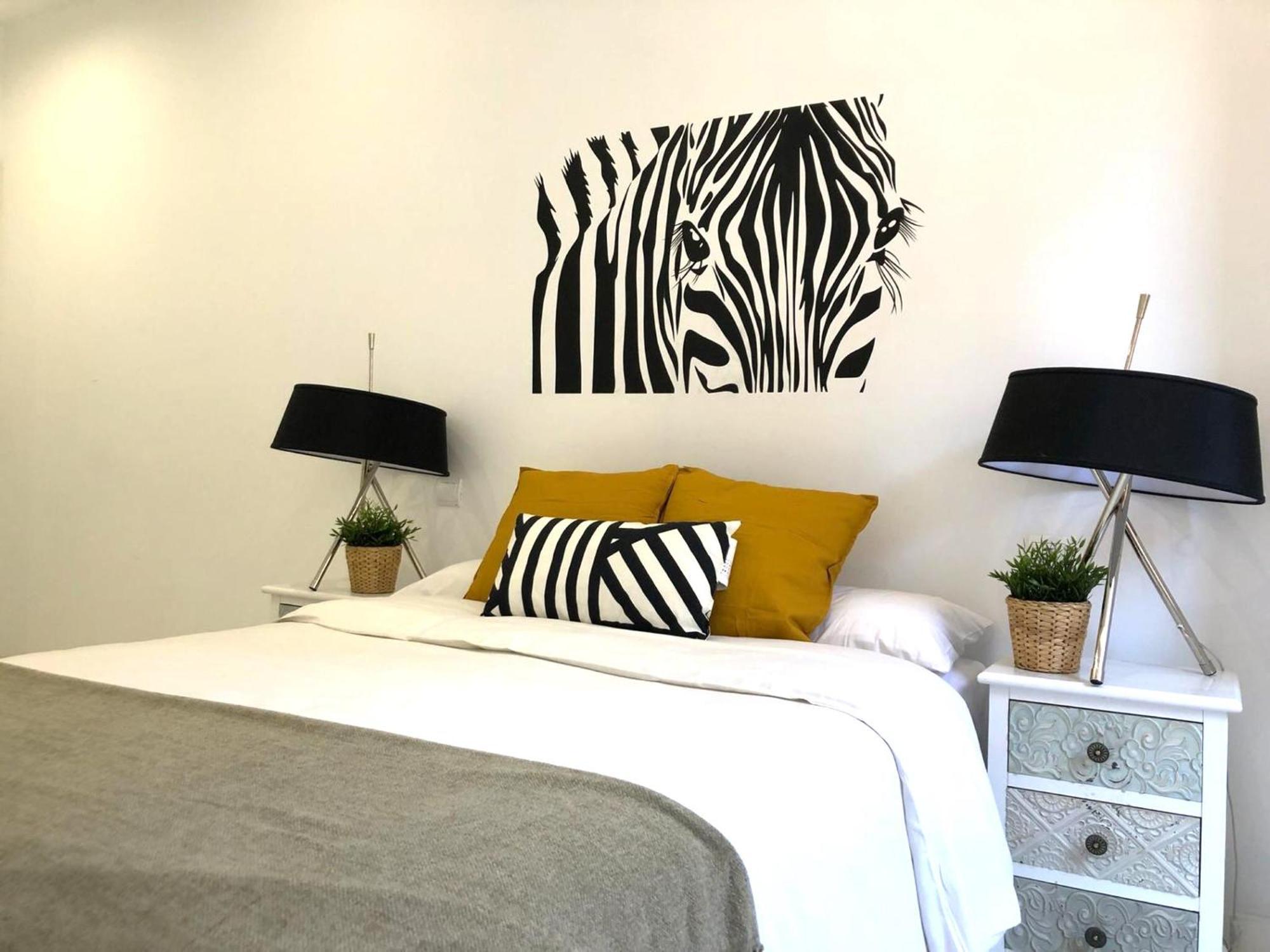 Apartamento De Diseno En Plaza Mayor Madrid Luaran gambar