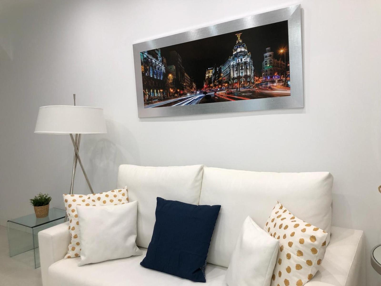 Apartamento De Diseno En Plaza Mayor Madrid Luaran gambar