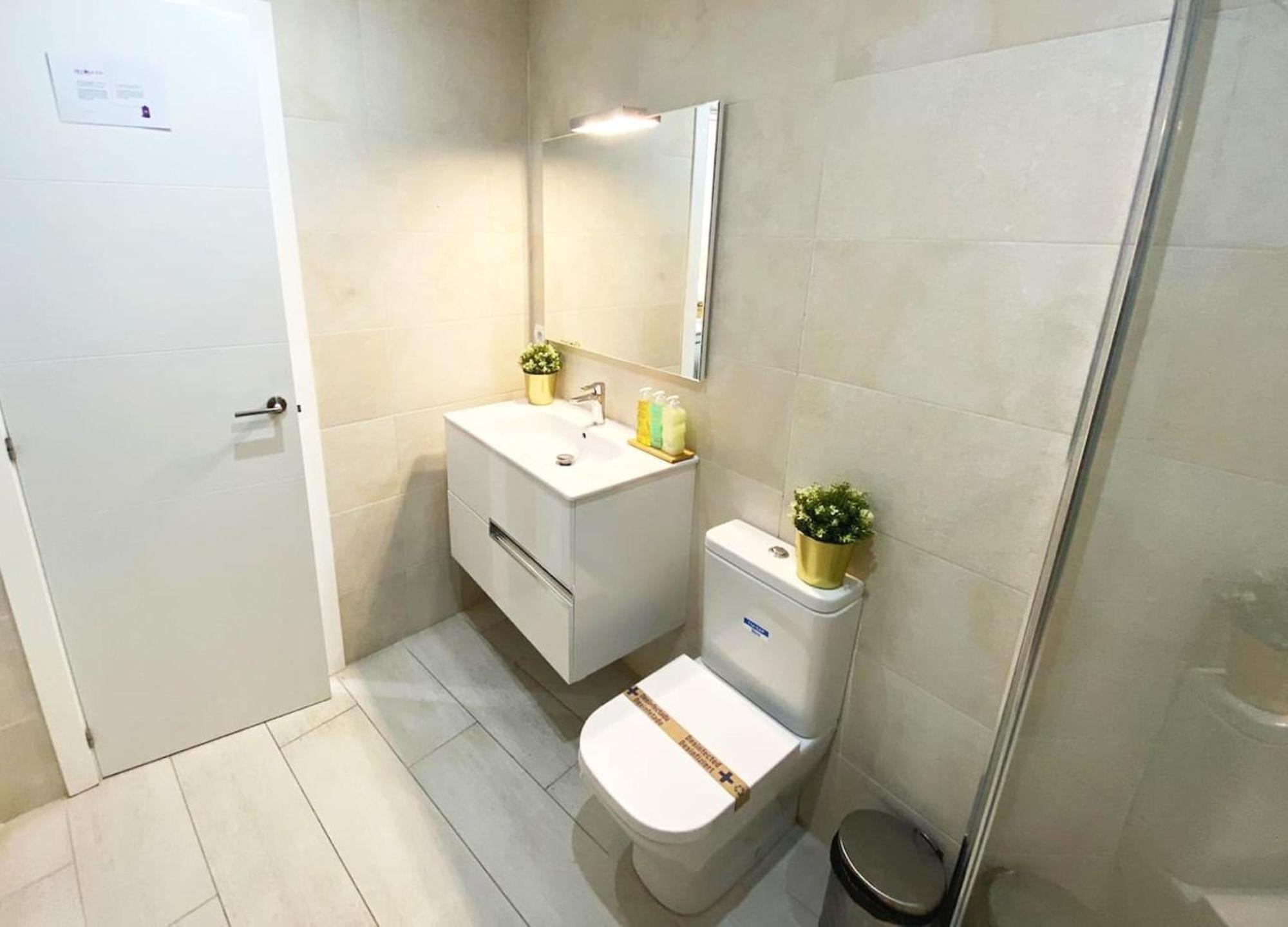 Apartamento De Diseno En Plaza Mayor Madrid Luaran gambar