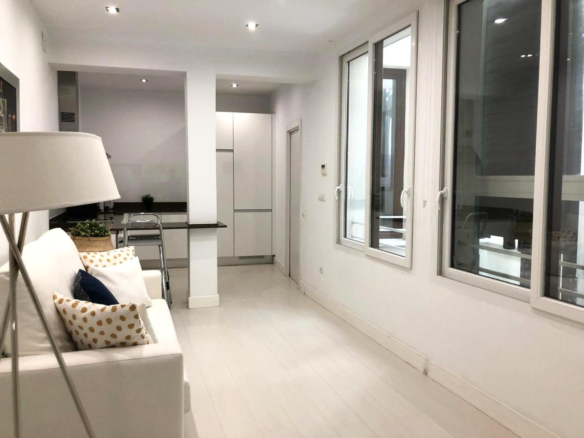 Apartamento De Diseno En Plaza Mayor Madrid Luaran gambar