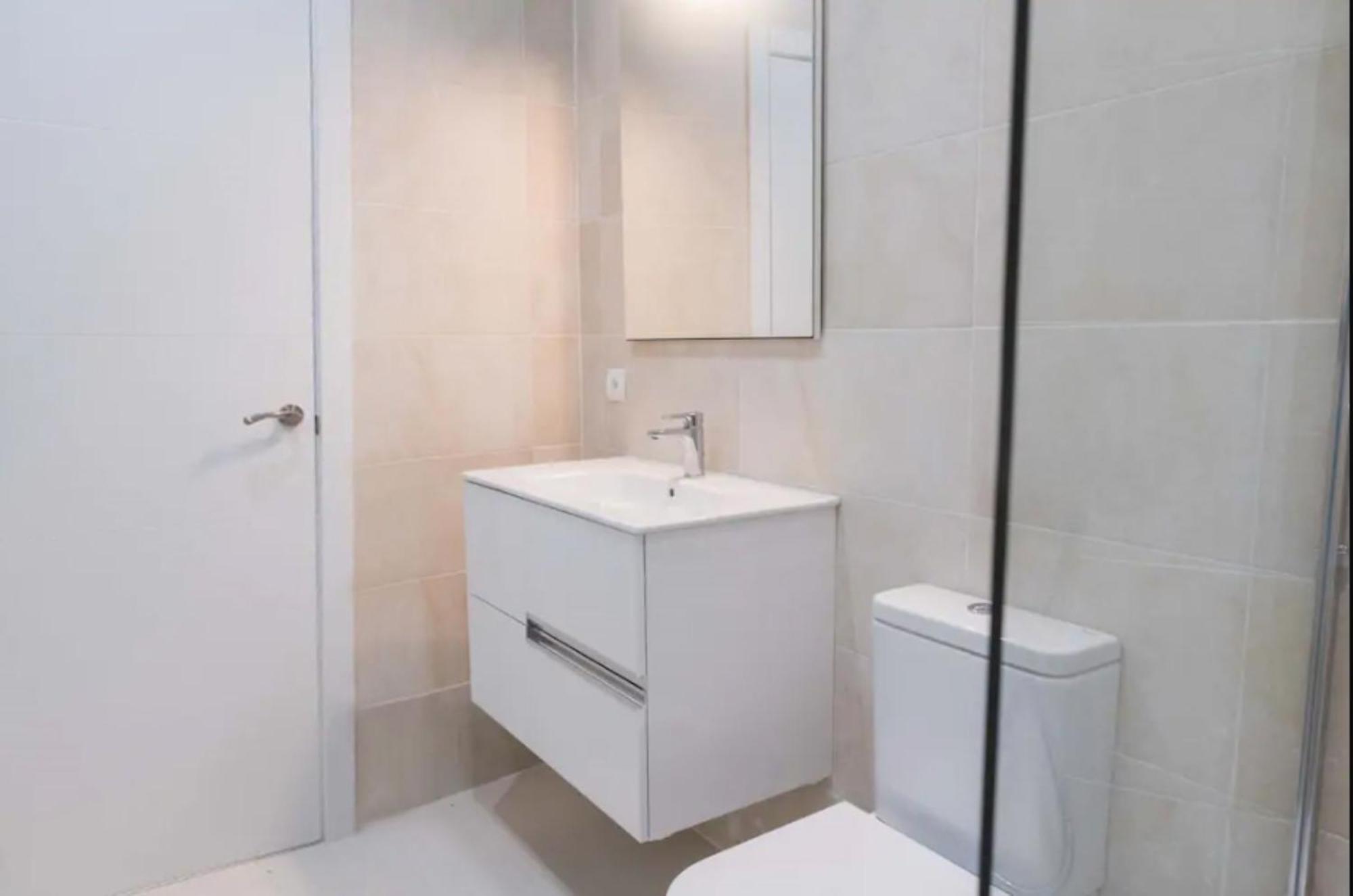 Apartamento De Diseno En Plaza Mayor Madrid Luaran gambar